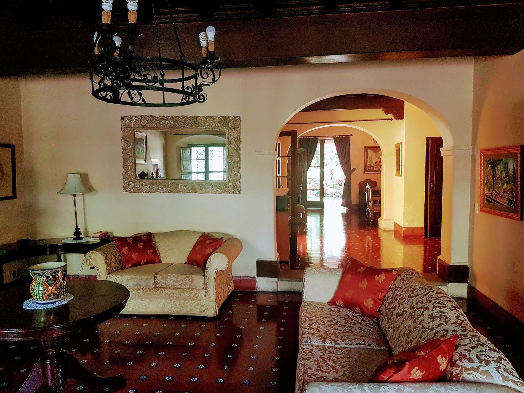 Casa Carmel Bed & Breakfast Guatemala-Stad Buitenkant foto