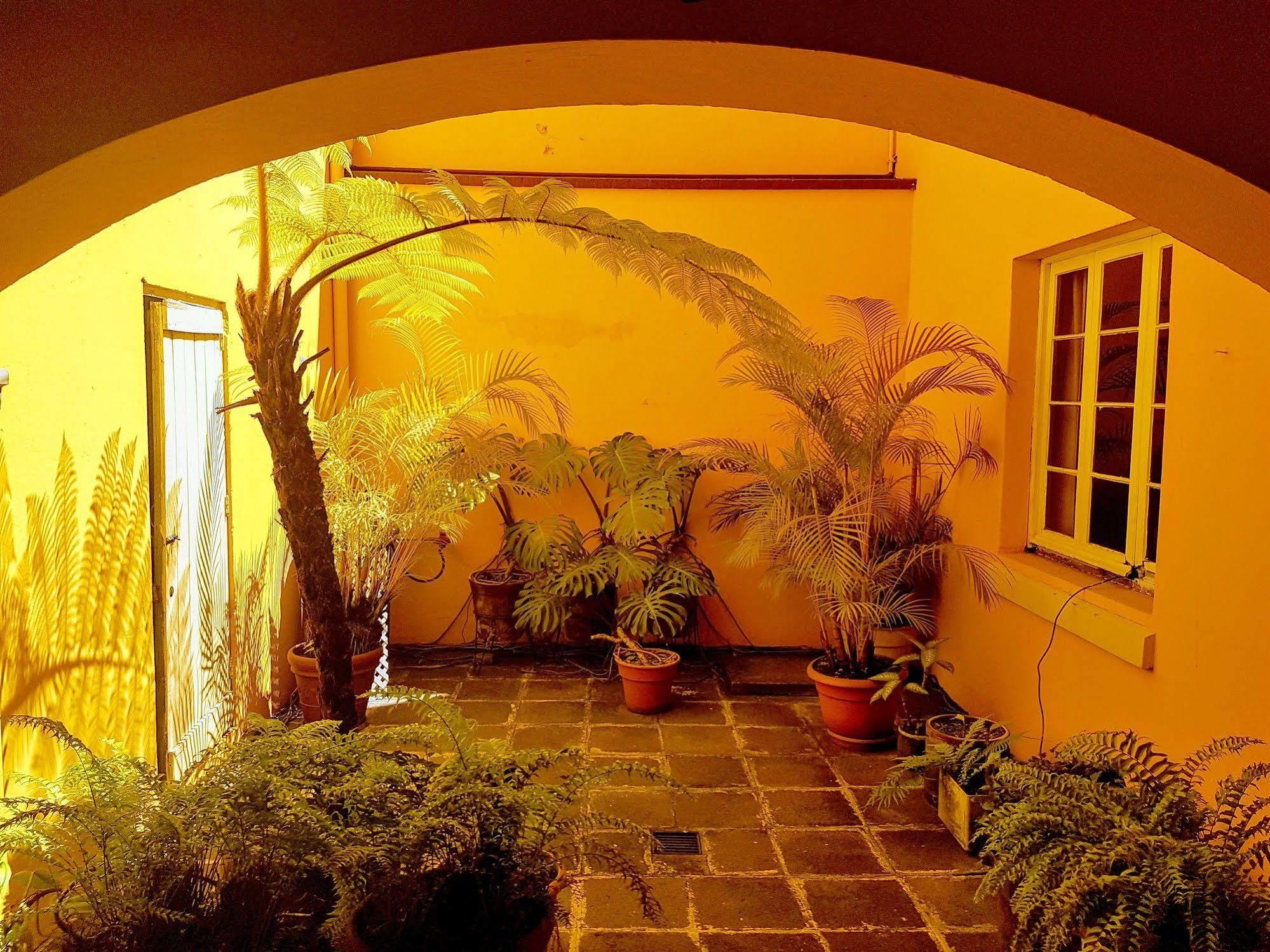Casa Carmel Bed & Breakfast Guatemala-Stad Buitenkant foto