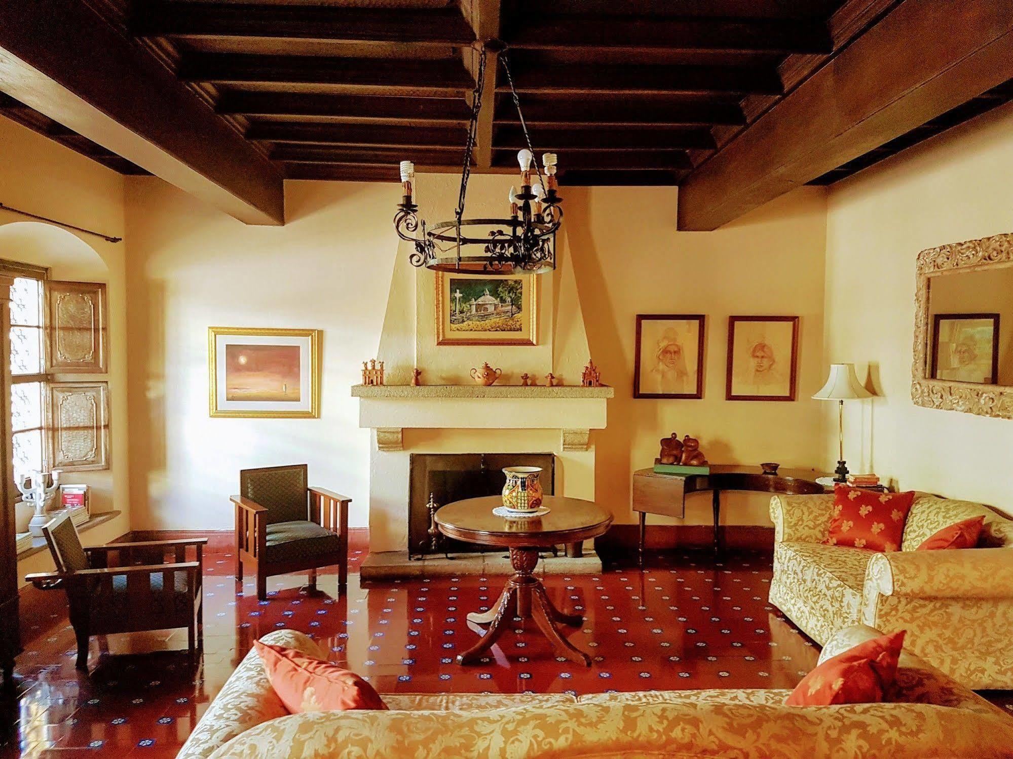 Casa Carmel Bed & Breakfast Guatemala-Stad Buitenkant foto